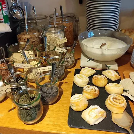 Sonneck Penzion Seefeld in Tirol